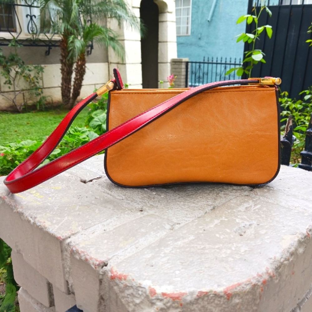 Womens Small Handbag by Mondani New York